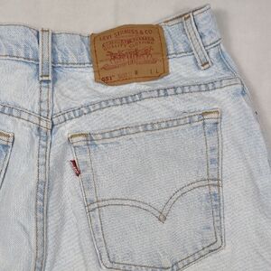Vintage 90's Levi's 551 Relaxed Fit Tapered Leg Light Blue Women's Jeans Size 12